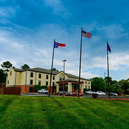 Super 8 By Wyndham High Point/Greensboro Екстериор снимка