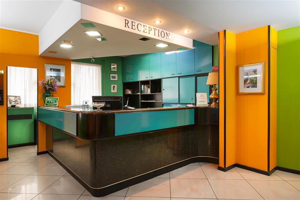 Super 8 By Wyndham High Point/Greensboro Интериор снимка