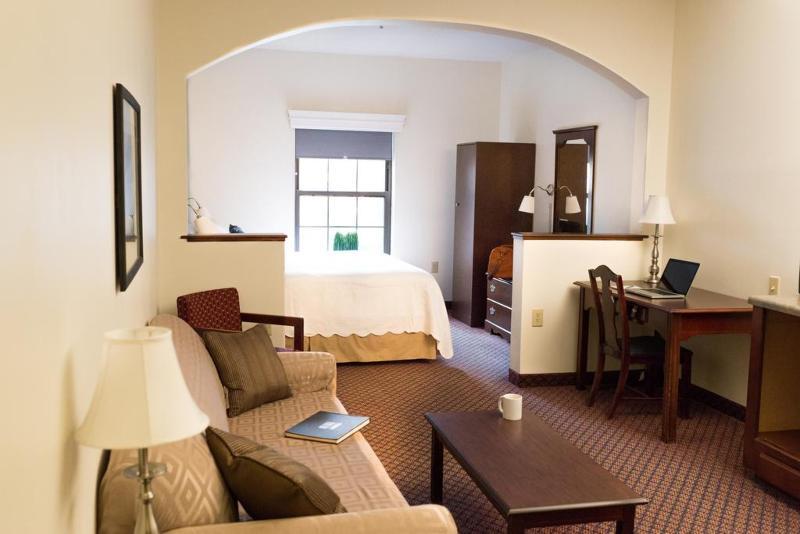 Super 8 By Wyndham High Point/Greensboro Екстериор снимка