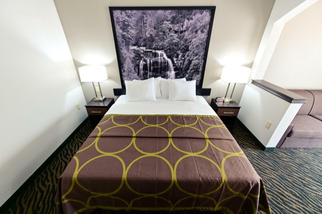 Super 8 By Wyndham High Point/Greensboro Екстериор снимка