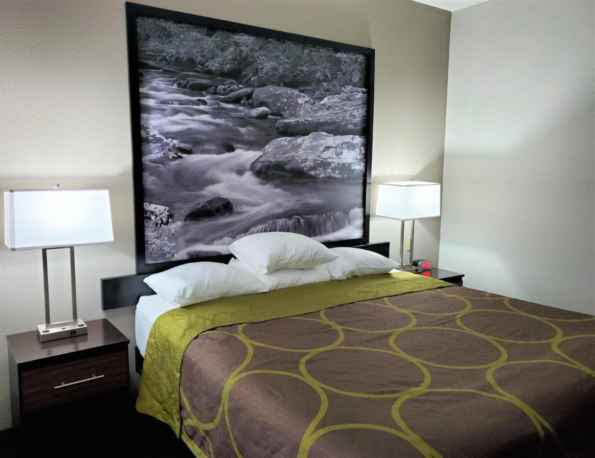 Super 8 By Wyndham High Point/Greensboro Екстериор снимка