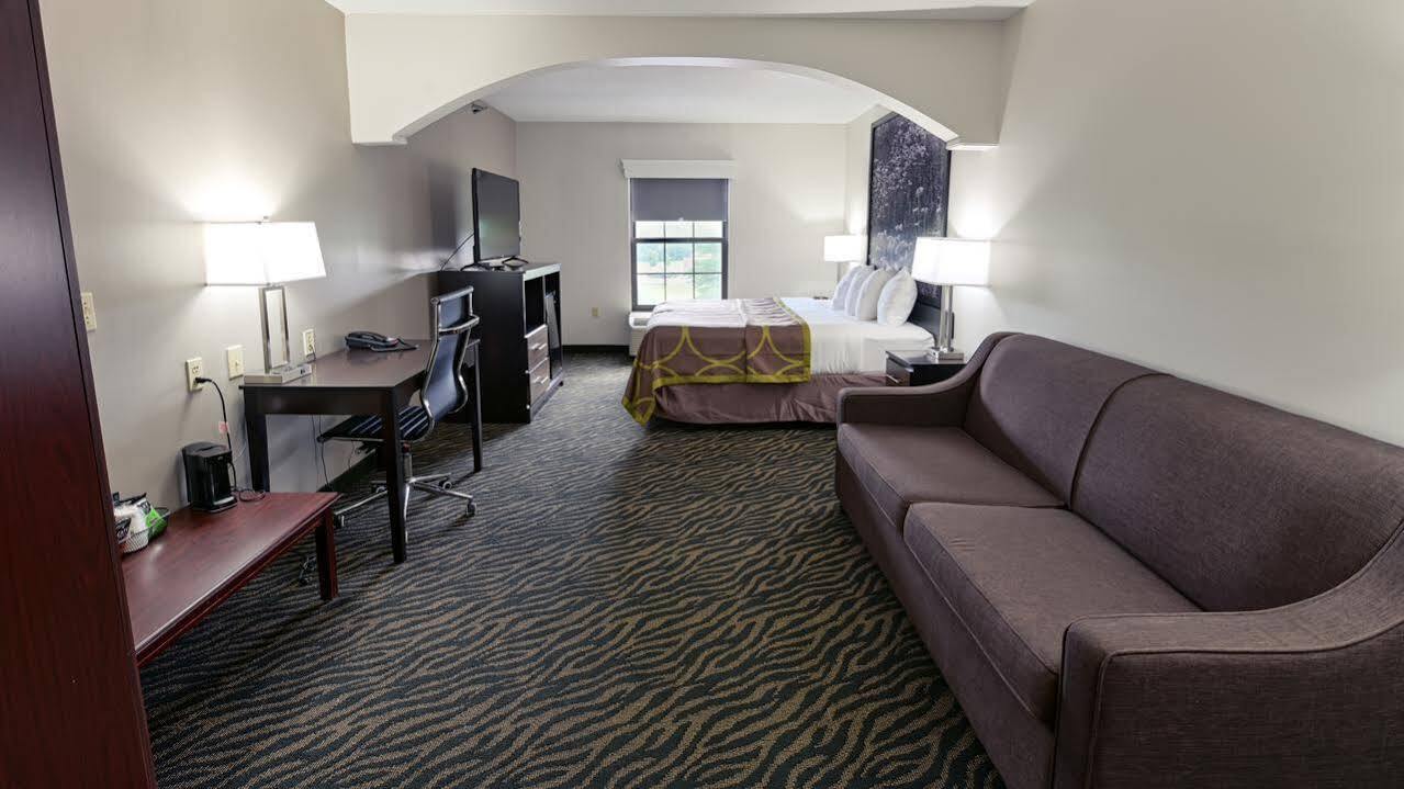 Super 8 By Wyndham High Point/Greensboro Екстериор снимка
